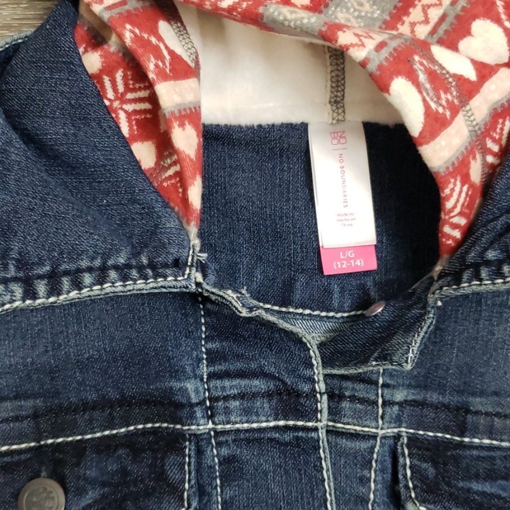 Jacket - Picture 3 of 5